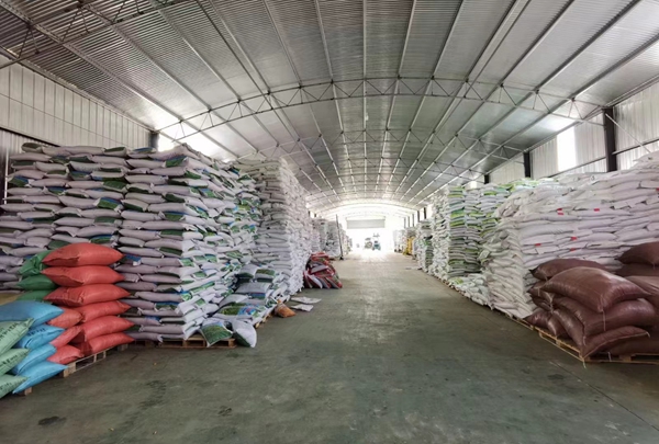 1654683097865493.jpg 護坡草籽2.jpg